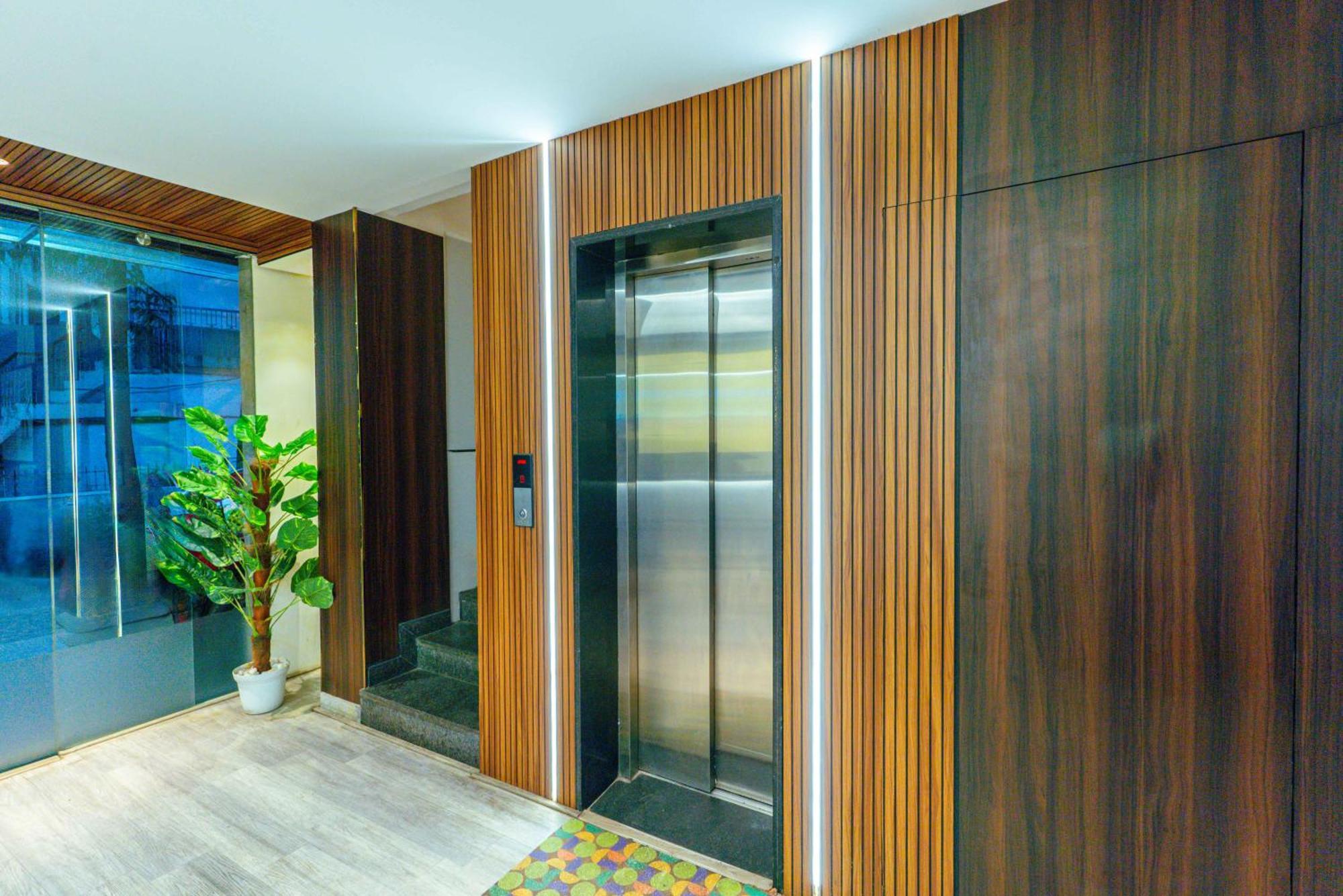 Treebo Elmas Grand Hotel Bengaluru Kültér fotó